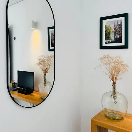 Casa Do Meio #2 *